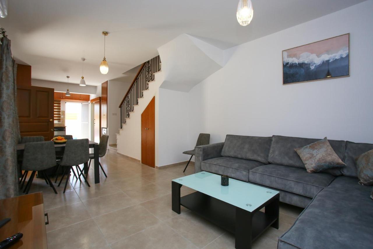 Star House * Paphos